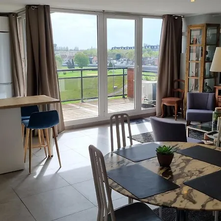 Agence Moment 'apart Overview Marcq-en-Baroeul